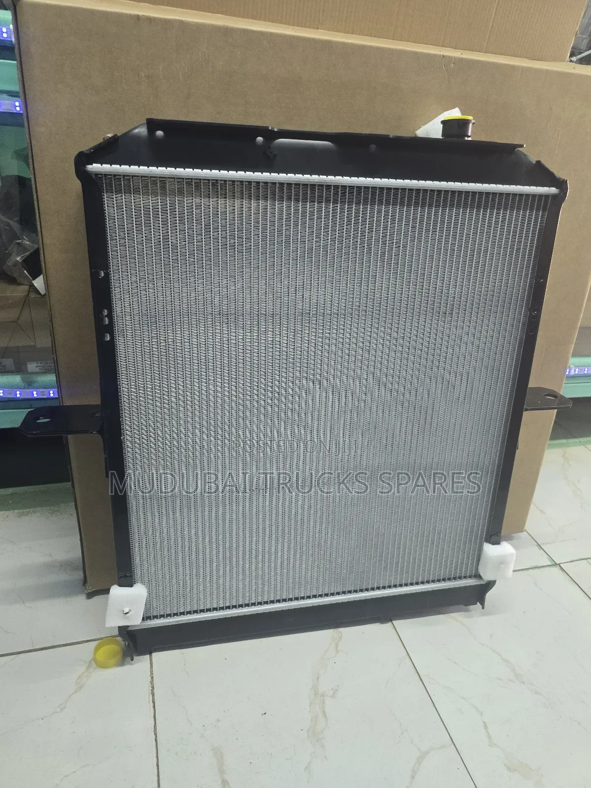Isuzu Frr90 and Ftr90 Radiator Assy
