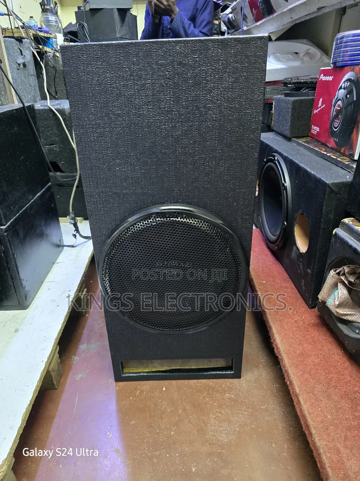 Kewood Hqr Reference Mw3000 1500watts ,500rms