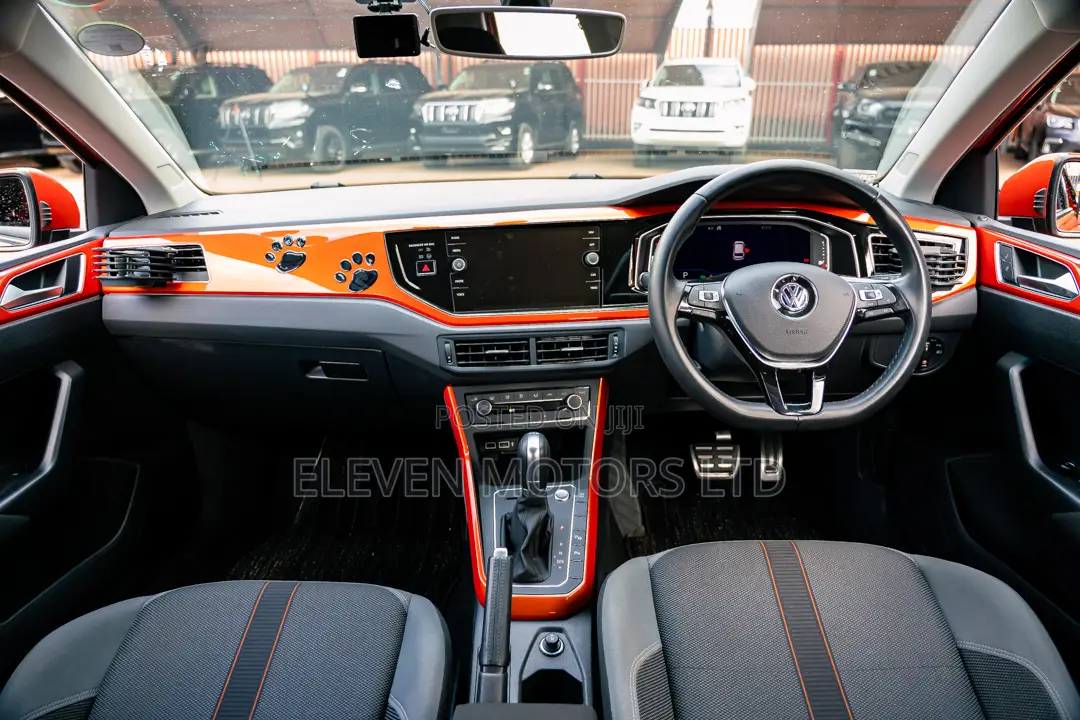 Volkswagen Polo 2019 Orange