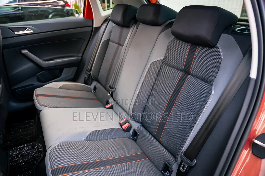Volkswagen Polo 2019 Orange