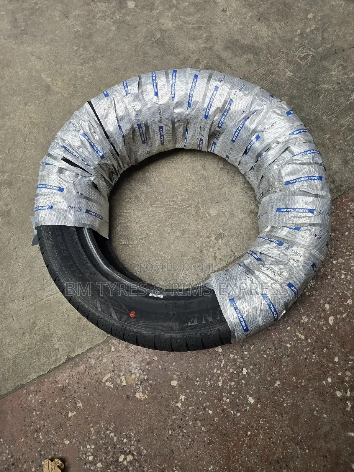 235 /55 R17 Fortune(Perfectus FSR 602).