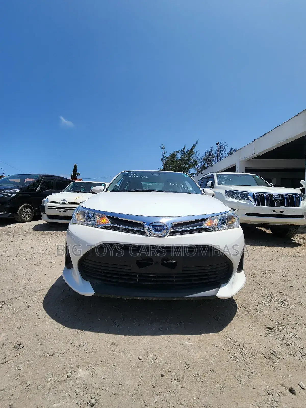 Toyota Axio 1.5 Hybrid 2WD 2018 White