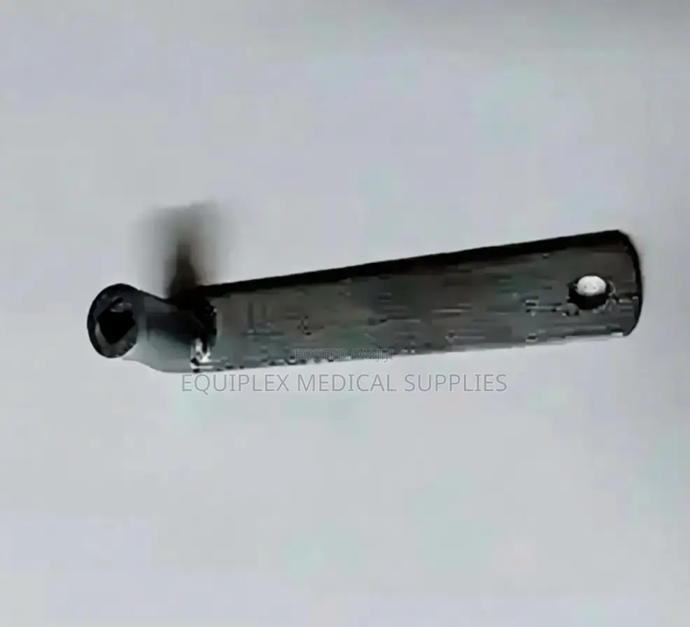 Oxygen Key for Cylinder Valve Operation