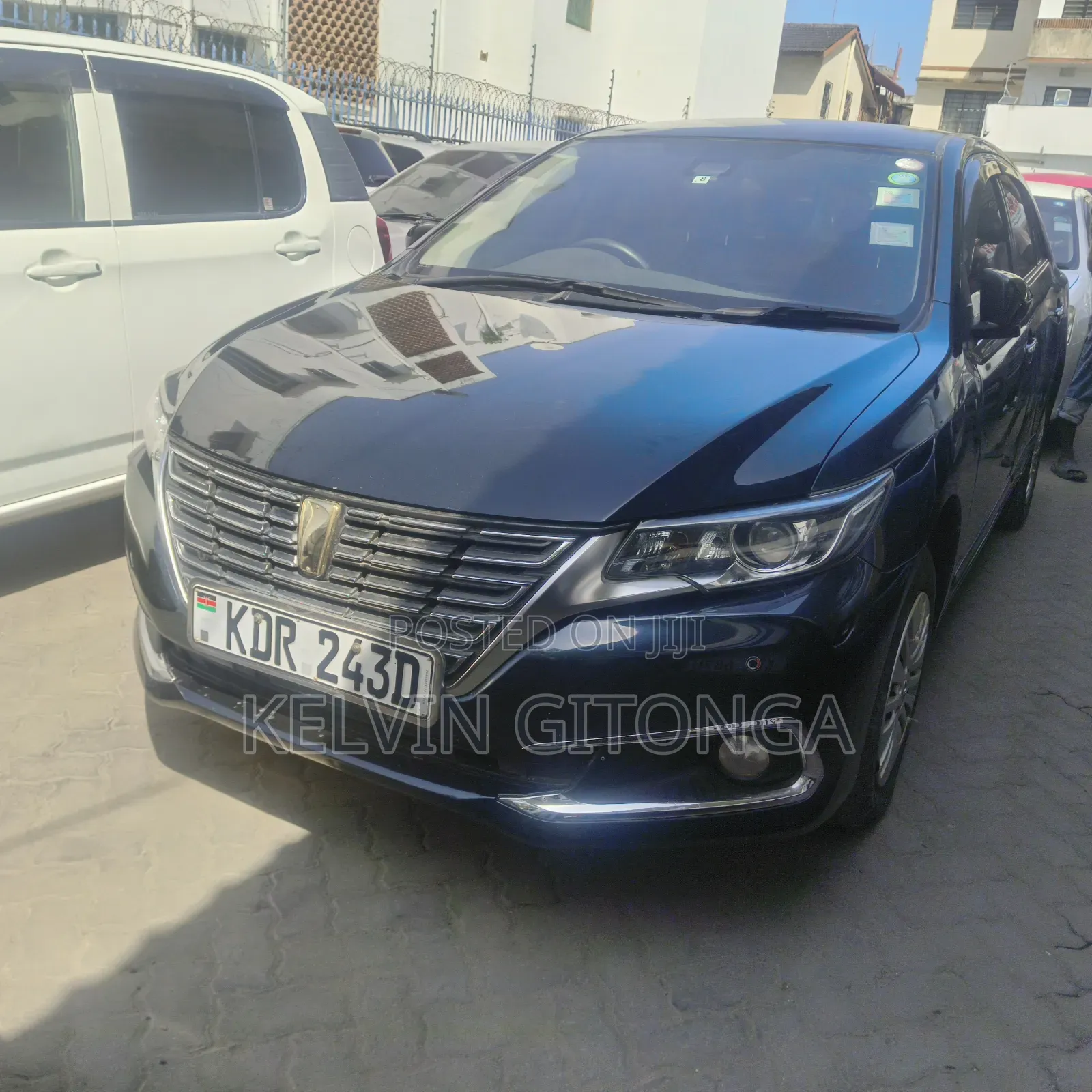 Toyota Premio 2018 Black