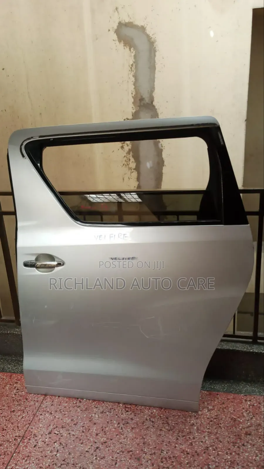 Toyota Vellfire Anh20 Front Door