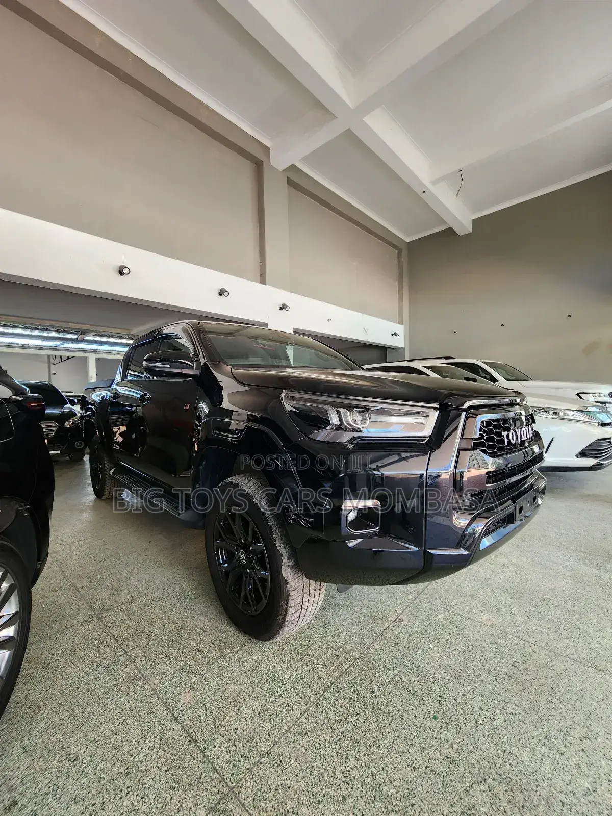 Toyota Hilux Revo Double Cab Deisel 2.4 AWD 2022 Black