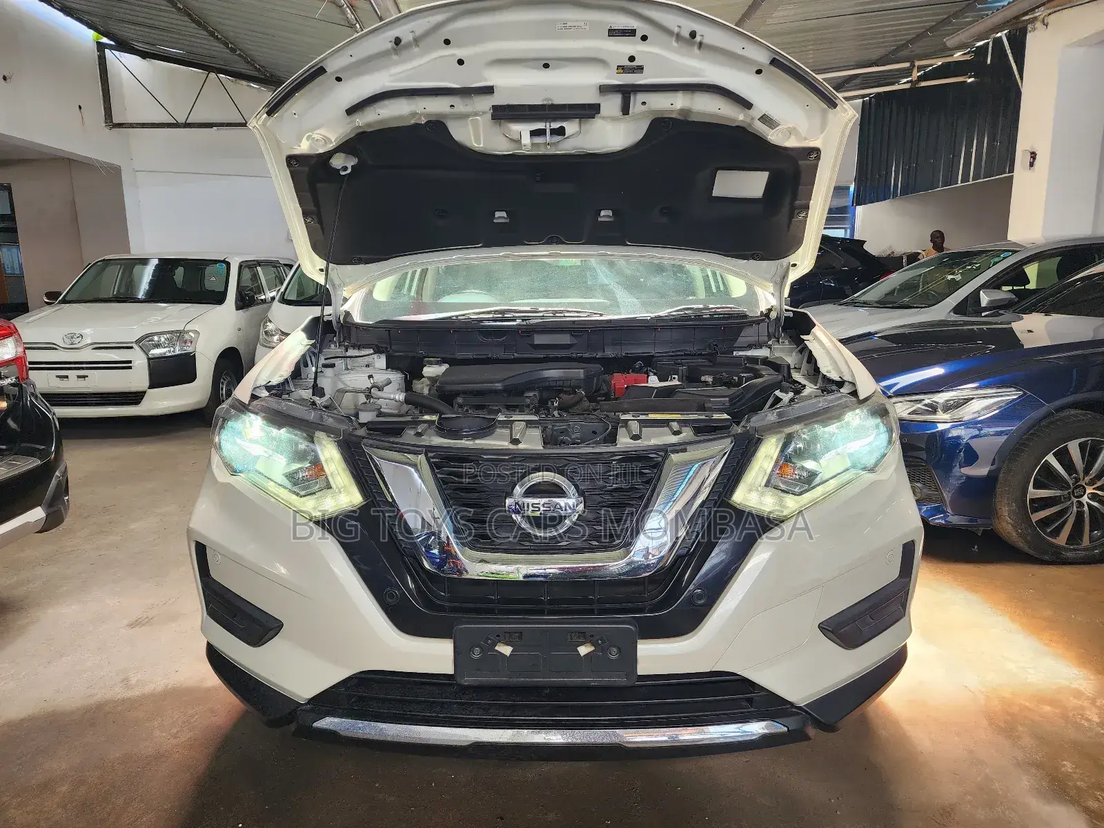 Nissan X-Trail 2018 White