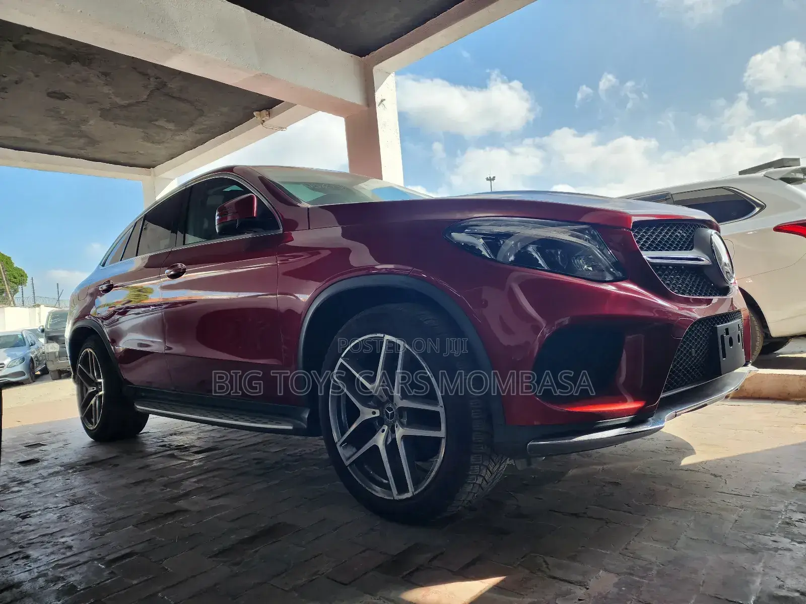 Mercedes-Benz GLE-Class 2019 Maroon