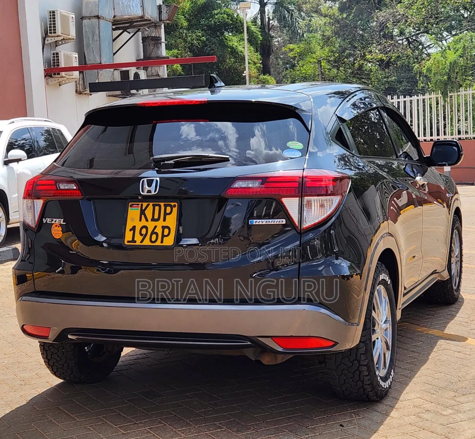 Honda Vezel 1.5 Hybrid 2WD 2016 Black
