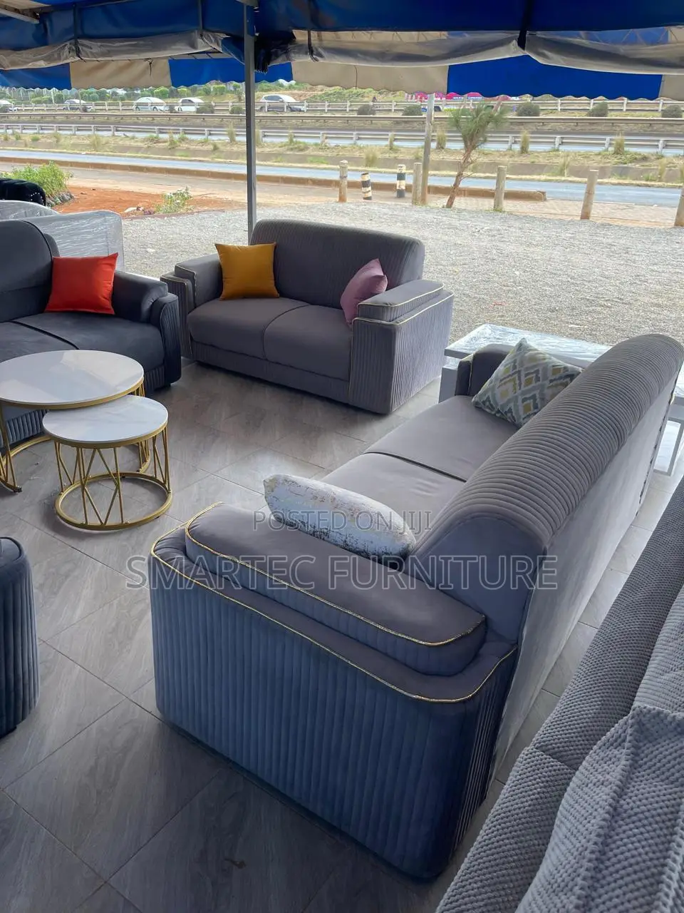 Modern Dynamic 7 Seater Sofa 3,2,2
