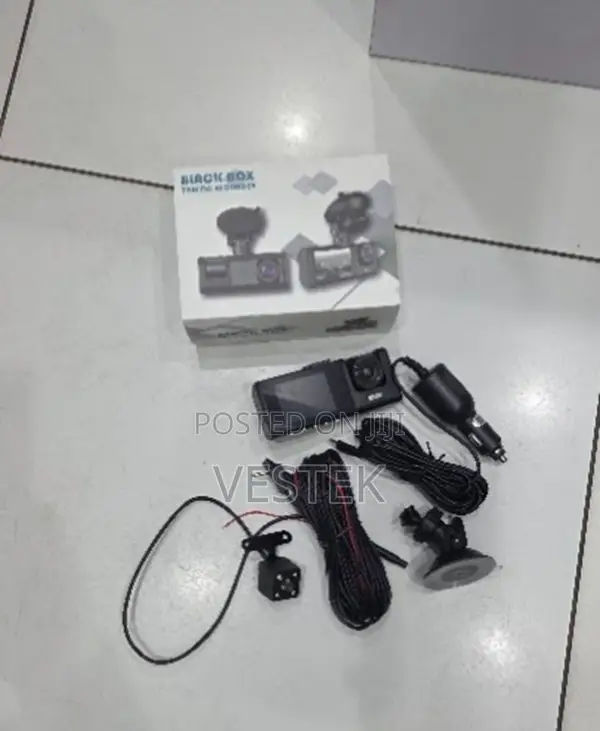 Best 3 Channel Dash Cam Car Video Recorder Three Lens Car Camera