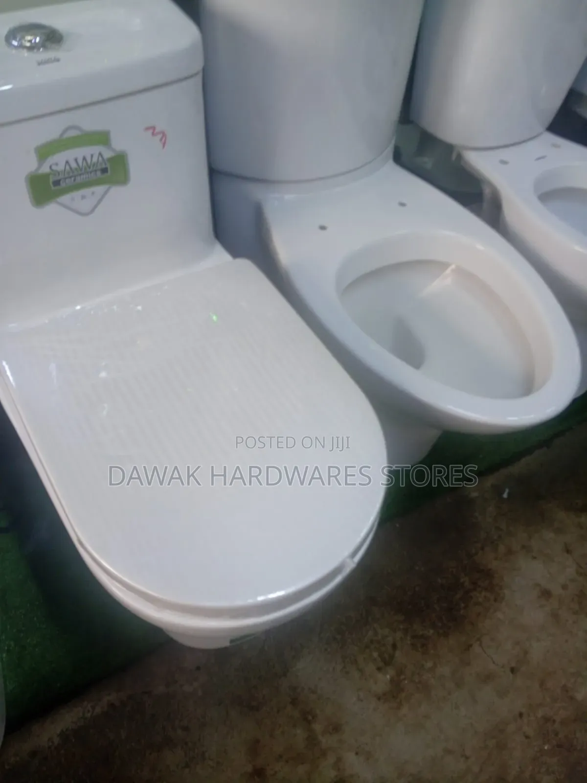 One Body Close Couple Toilet