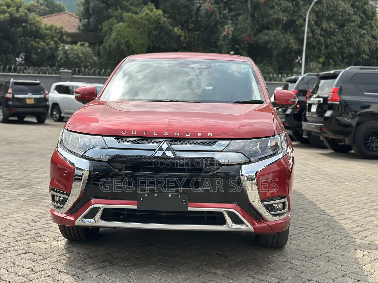 Mitsubishi Outlander 2019 Red