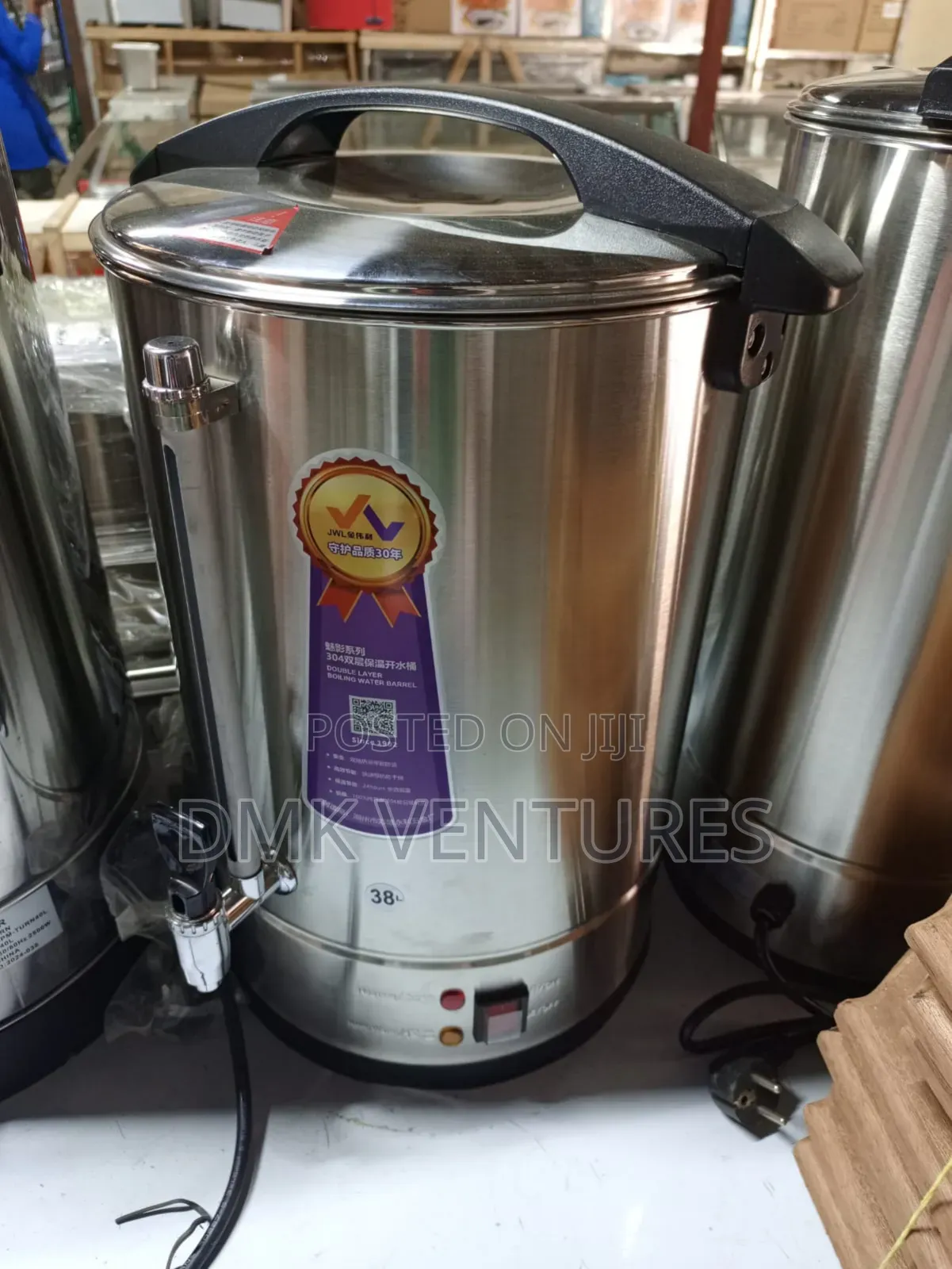 Exclusive 38 Litres Stainless Steel Tea Urn /Thermose