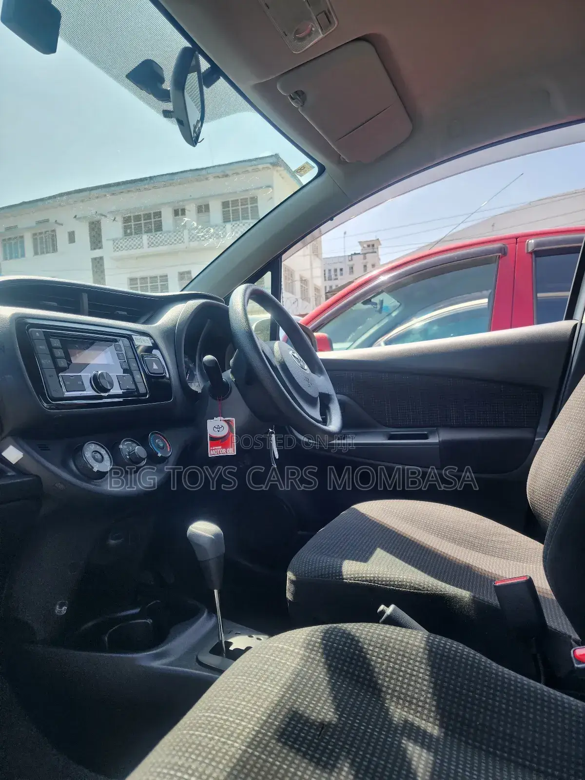 Toyota Vitz 2019 White