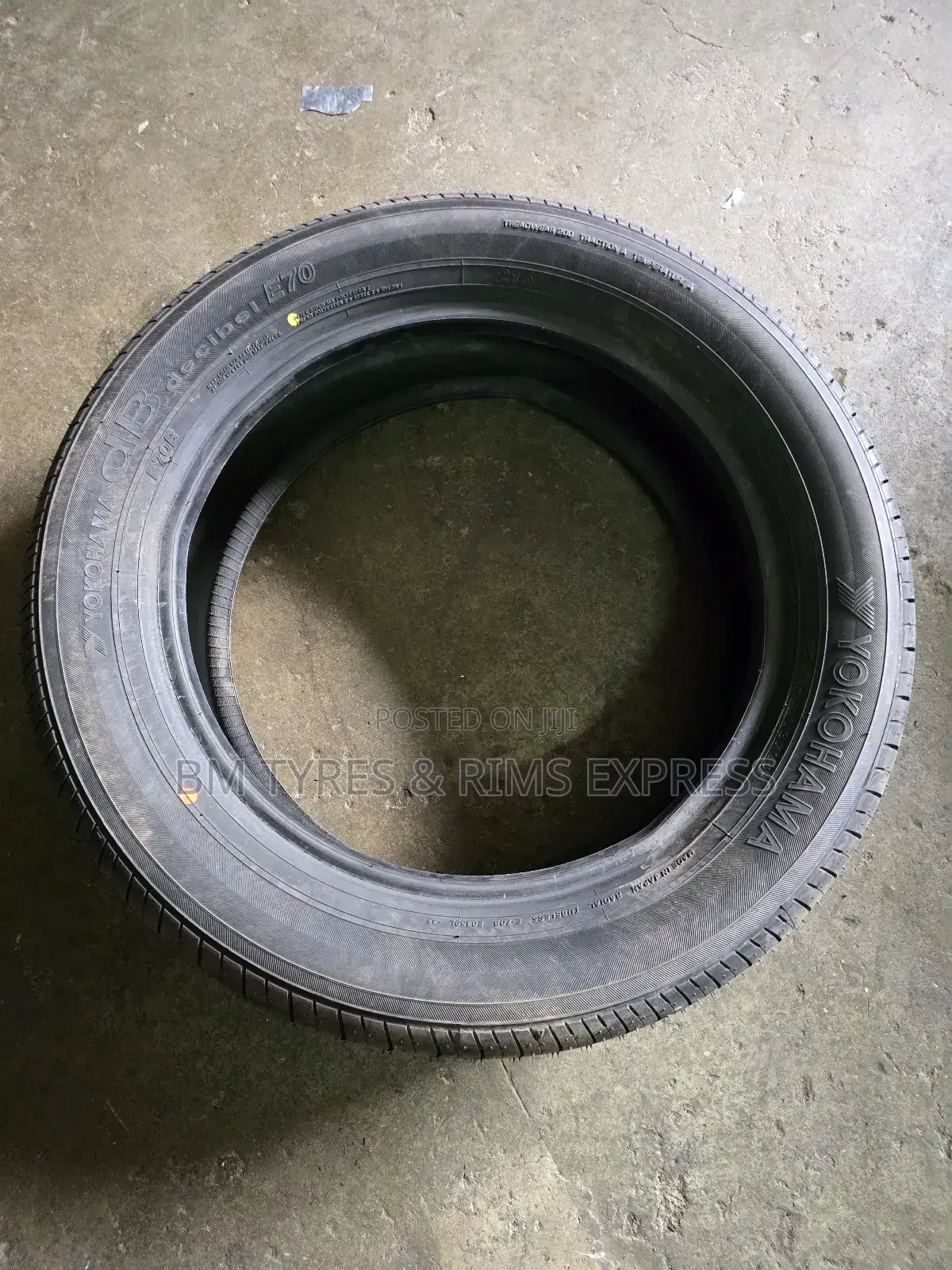 215 /55r17 Yokohama Tyres (Japan)