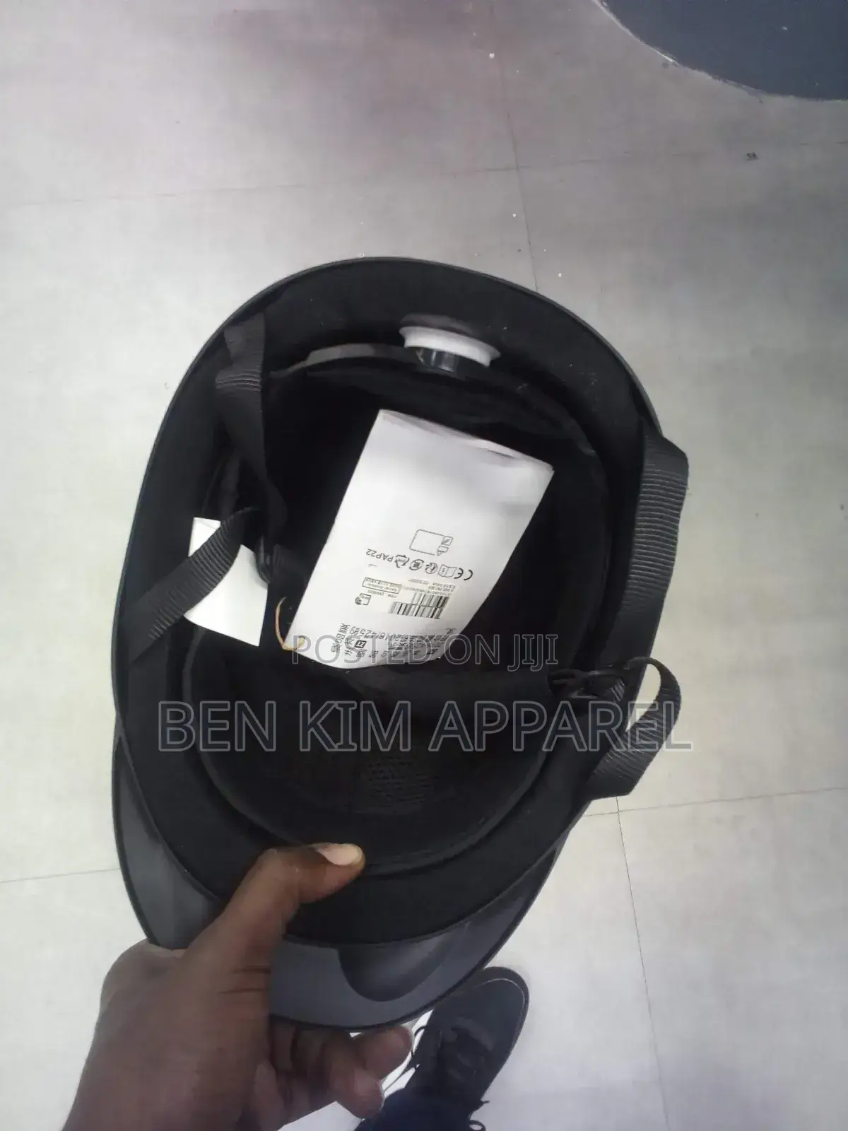 51cms - 58cms Horse Riding Helmet Ventilated Adjustable Fit M and S.