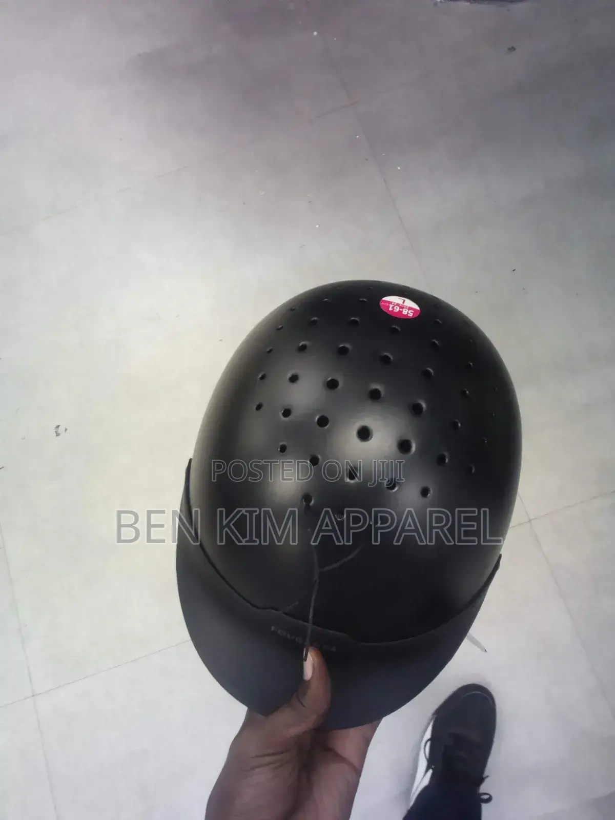 48cms to 61cms Ventilated Adjustable Fit Horse Riding Helmet .
