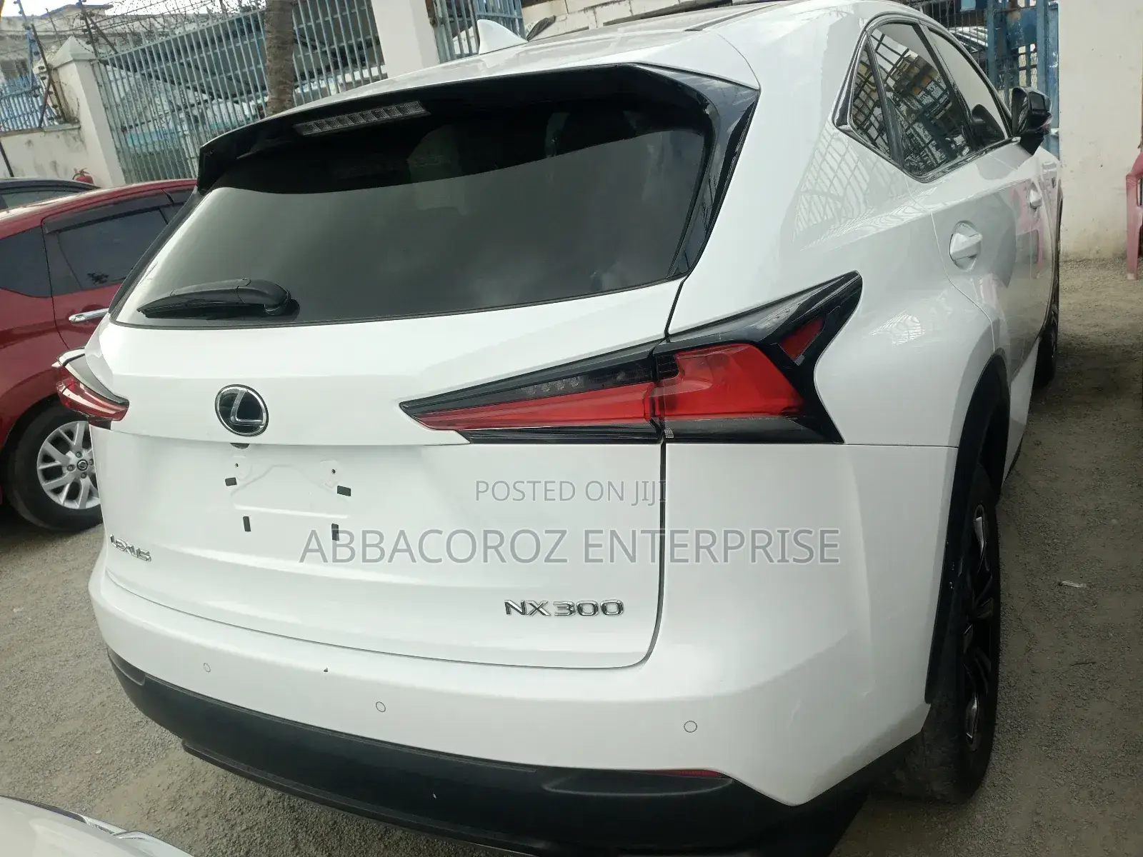 Lexus NX 300h AWD 2018 White
