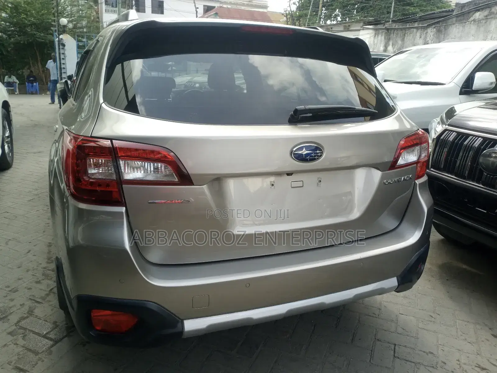 Subaru Outback 2018 Silver