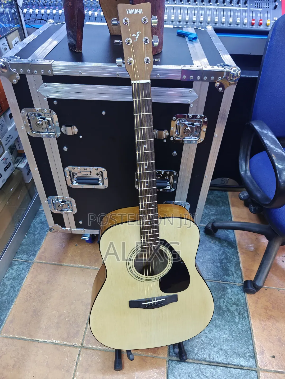 Yamaha Semi Acoustic F310 Original