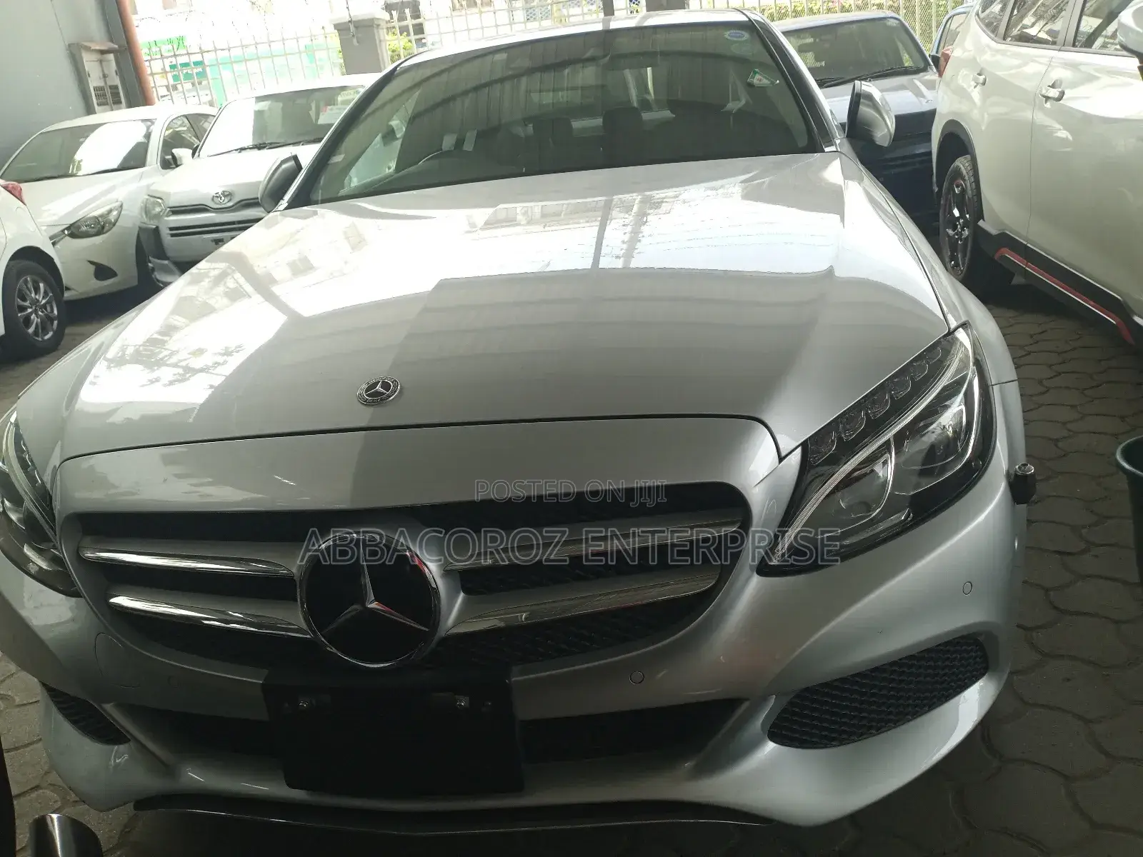 Mercedes-Benz C200 2018 Gray