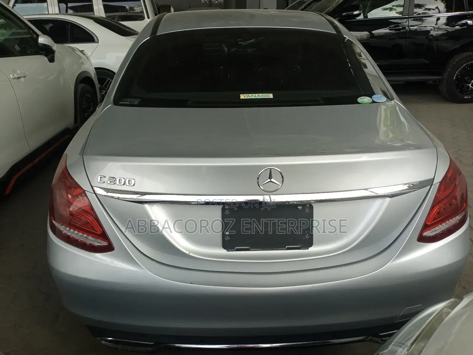 Mercedes-Benz C200 2018 Gray