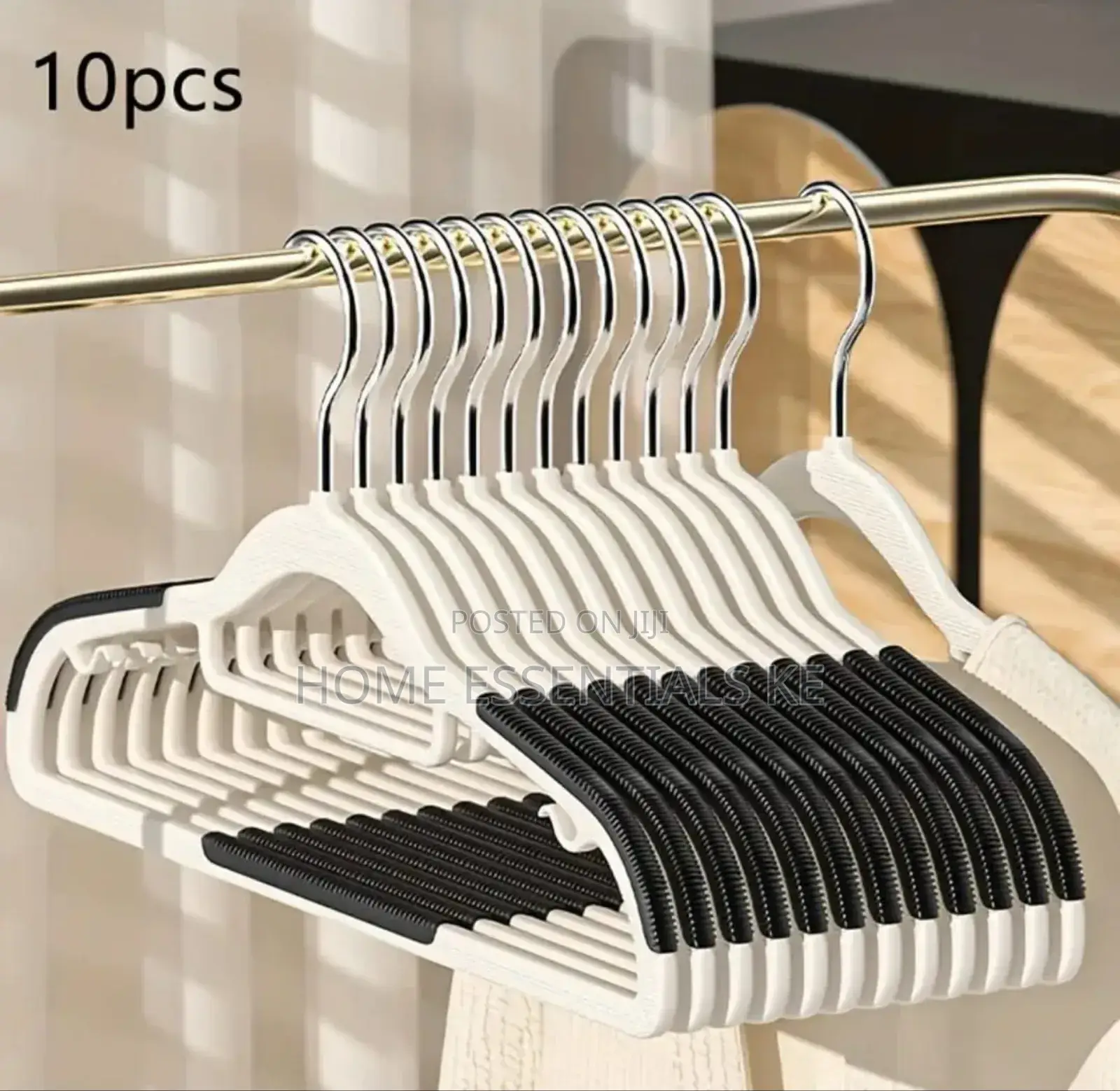 *10pcs Abs Clothes Hangers Set