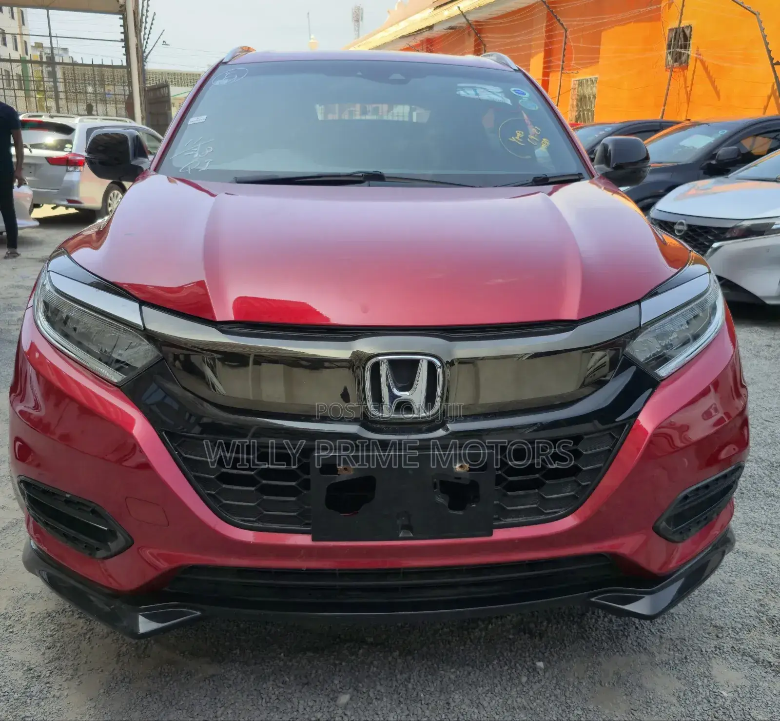 Honda Vezel 1.5 Hybrid 2WD 2019 Red