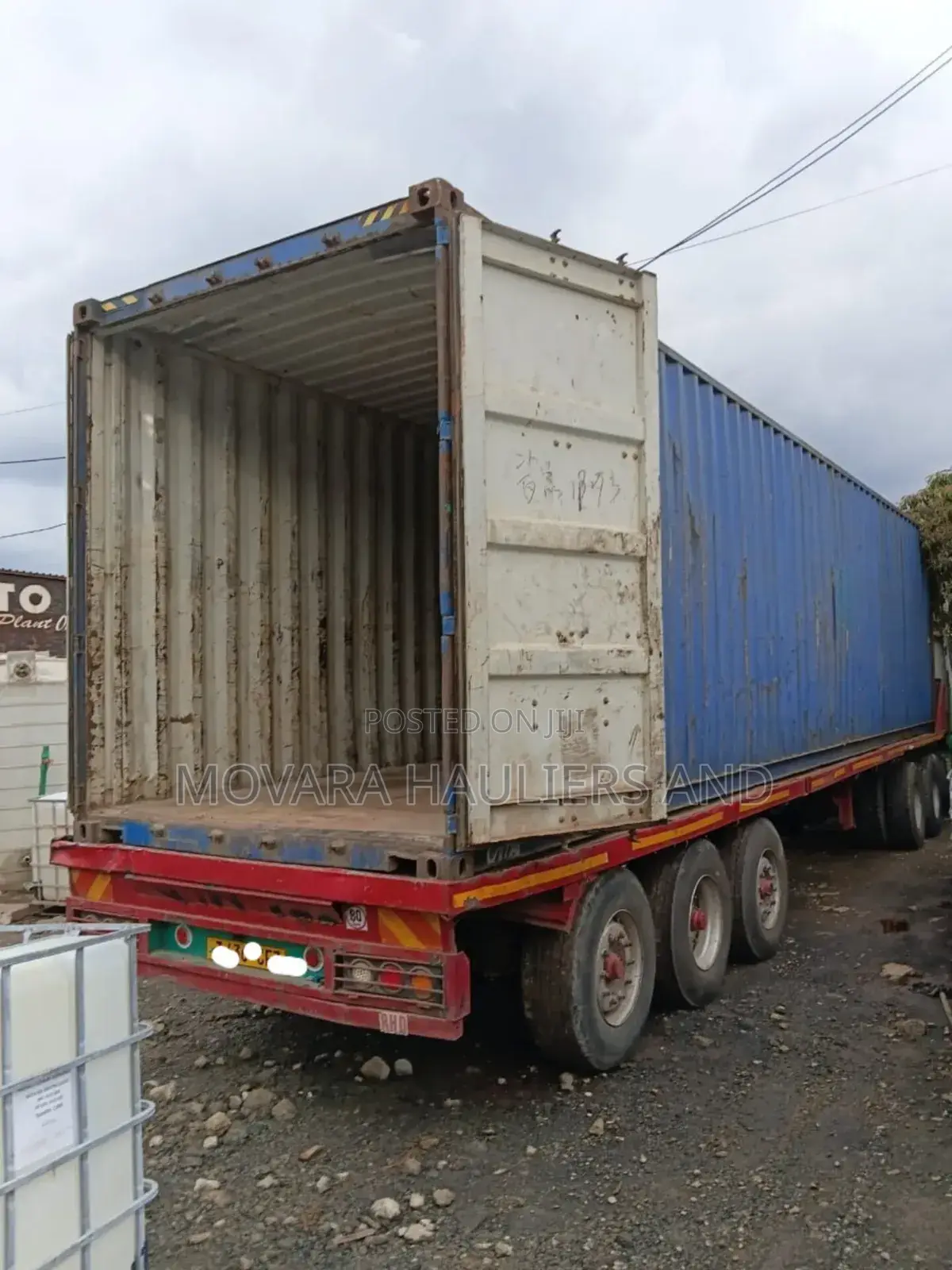 Transit Trailers for Jobs and Cargo Delivery Are Available