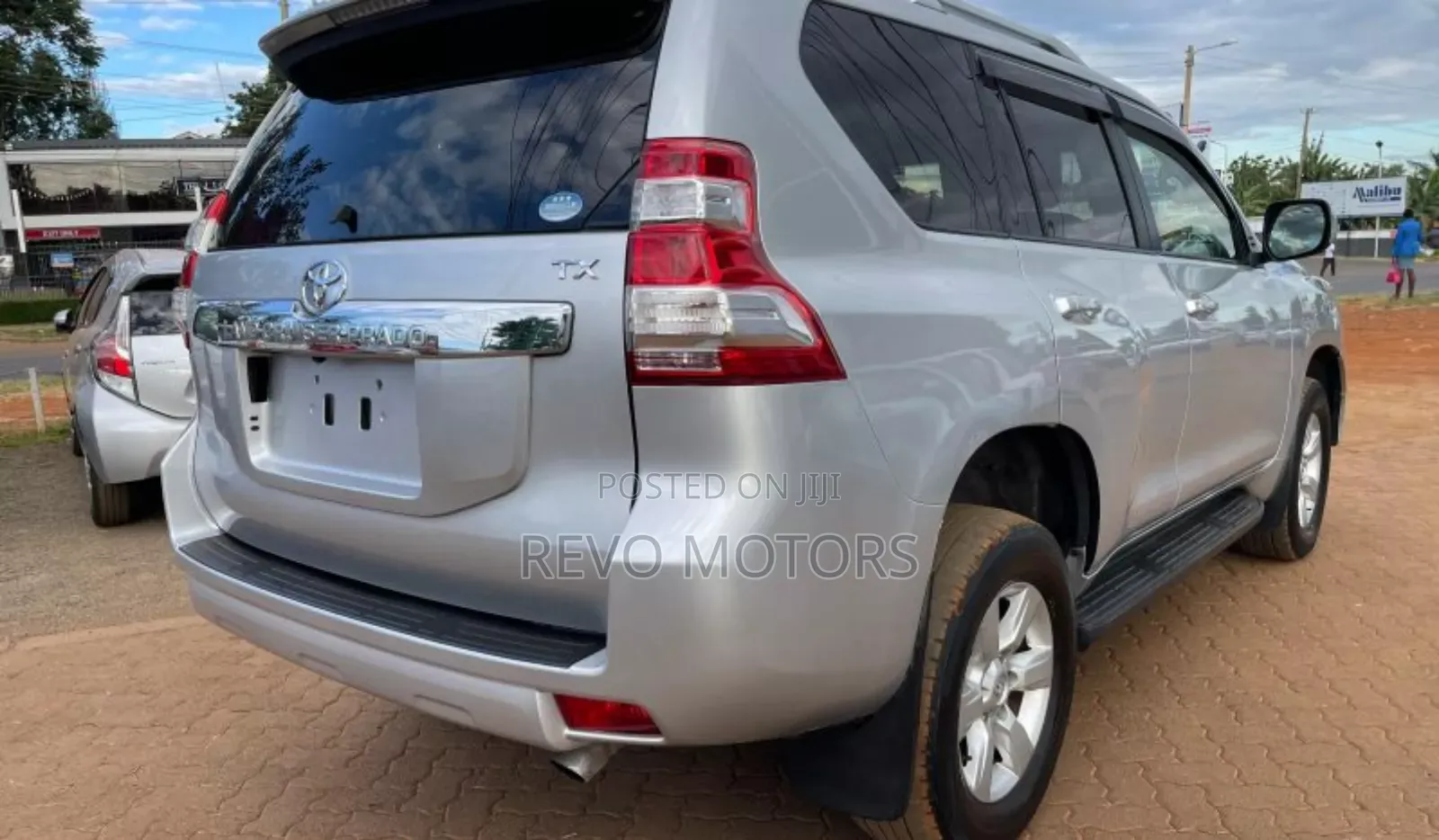 Toyota Land Cruiser 2016 Silver