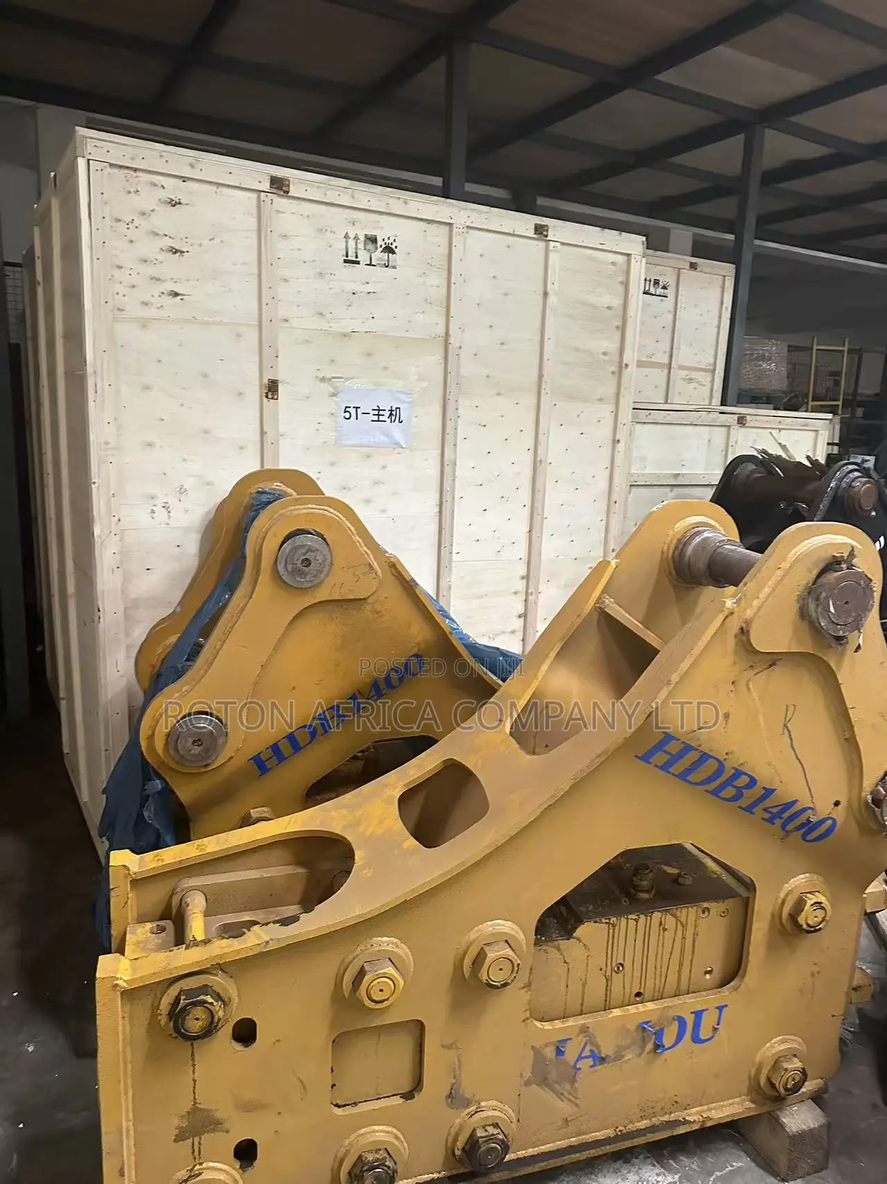 Brand New Breaker Hammer for Excavator (19tons-27tons)Stock in Nairobi