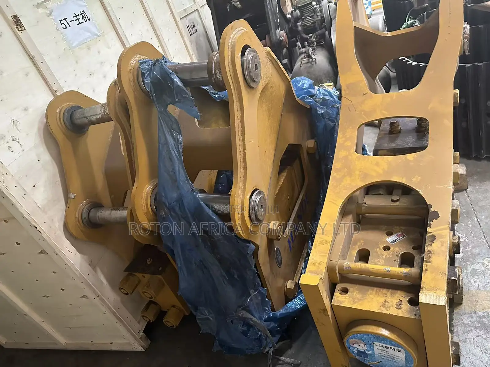 Brand New Breaker Hammer for Excavator (19tons-27tons)Stock in Nairobi