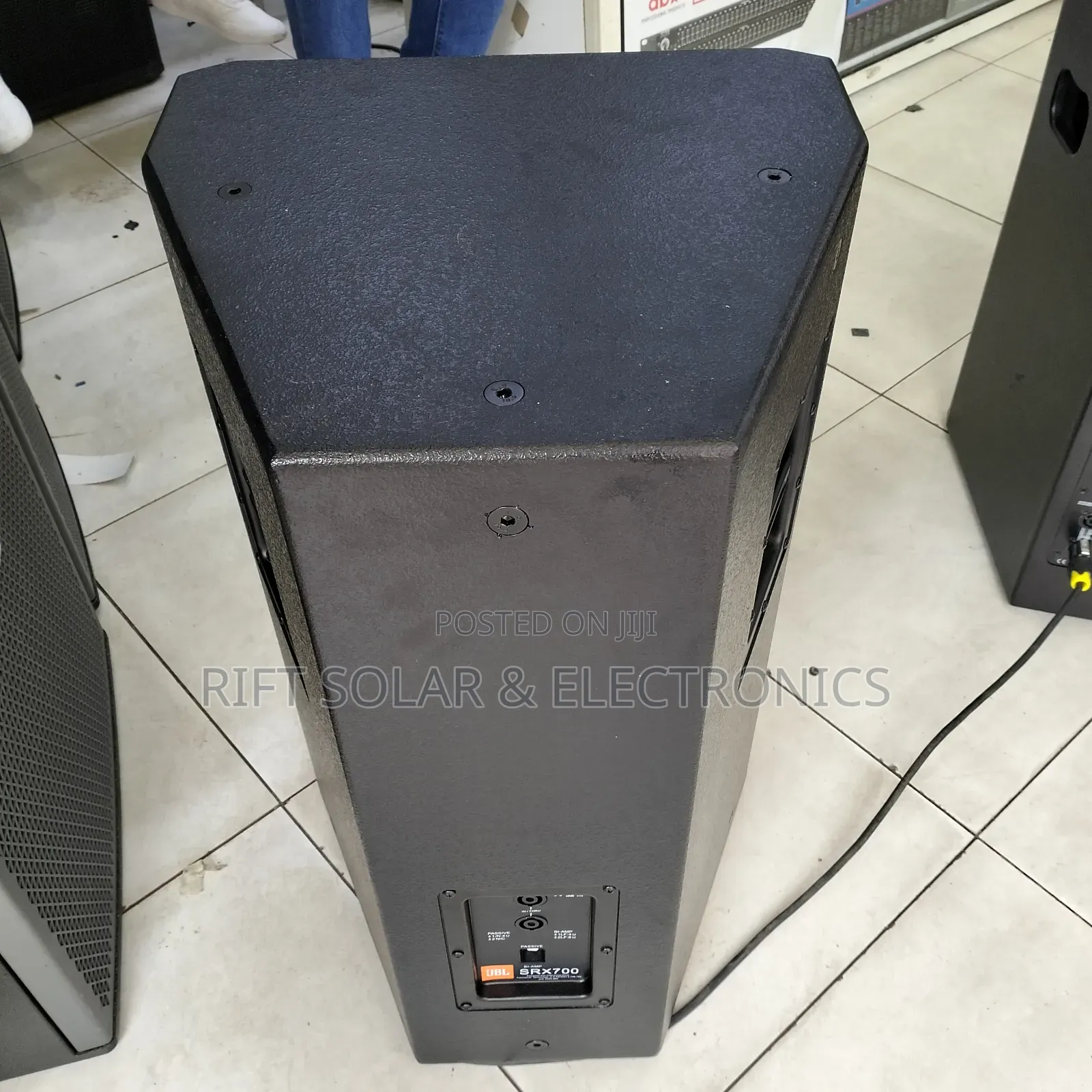 Top Performance JBL 15" Mid-Range Speaker 3200 Watts Peak Power