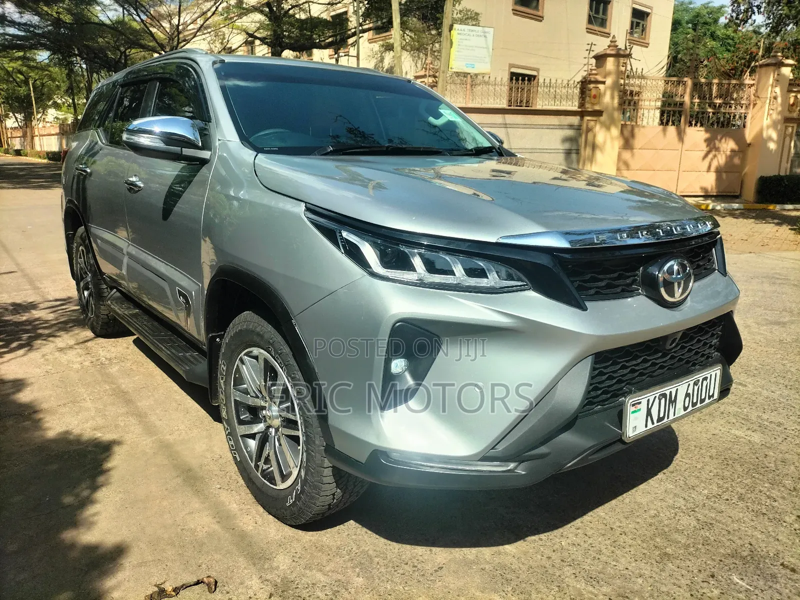 Toyota Fortuner 2019 Silver