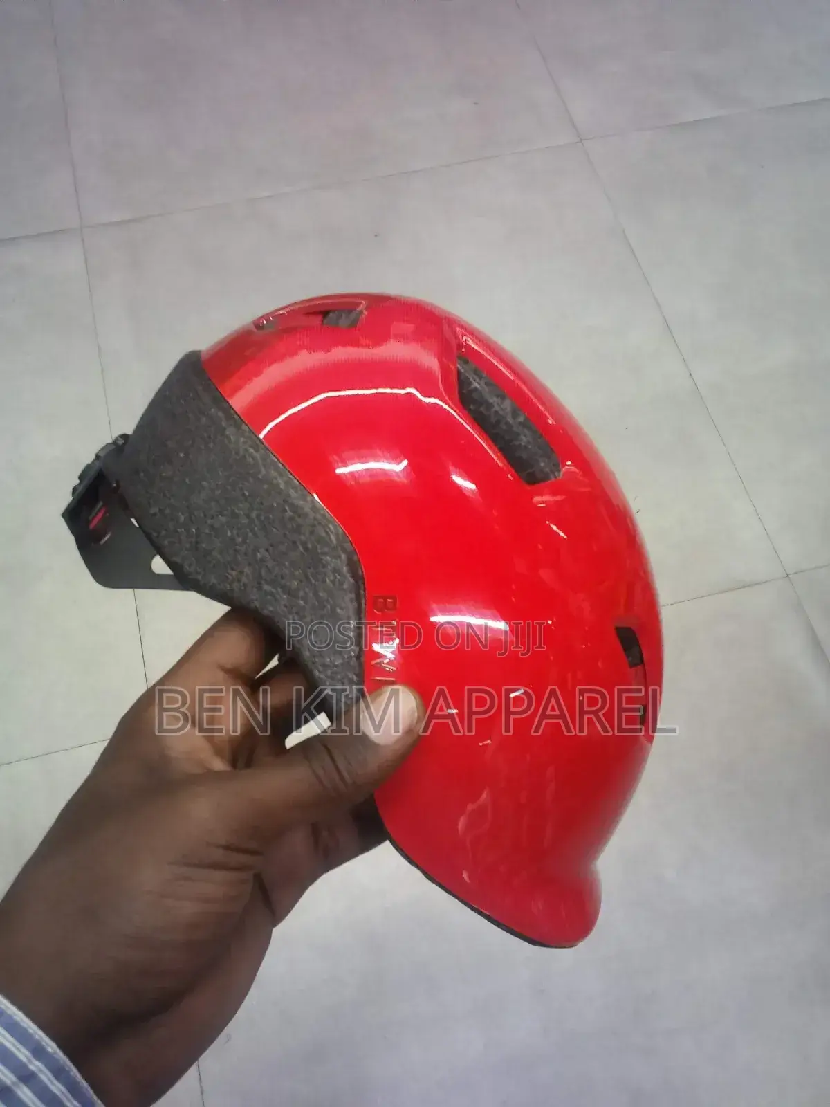 Red Kids 2 Yrs and Up Bike Helmet 48cms to 56cms Small and Xs