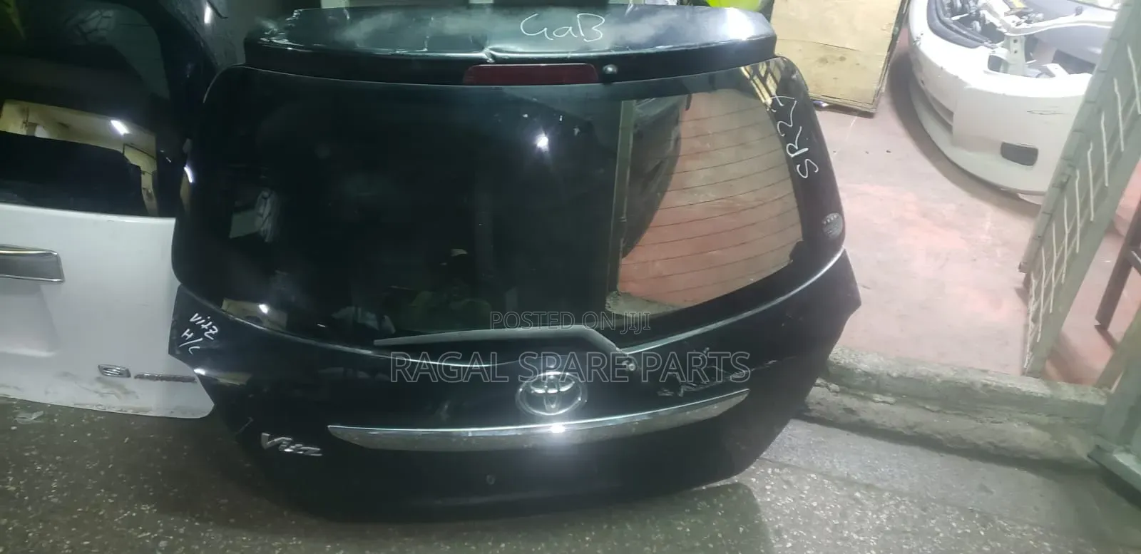 Vitz Jewela Boot