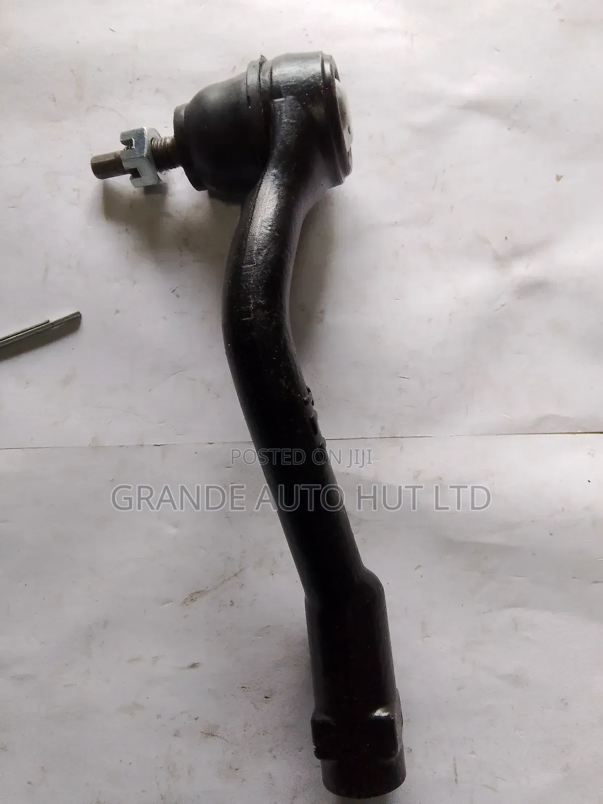 Left Tie Rod End for Hyundai Tucson 2016 (Yebi Brand)