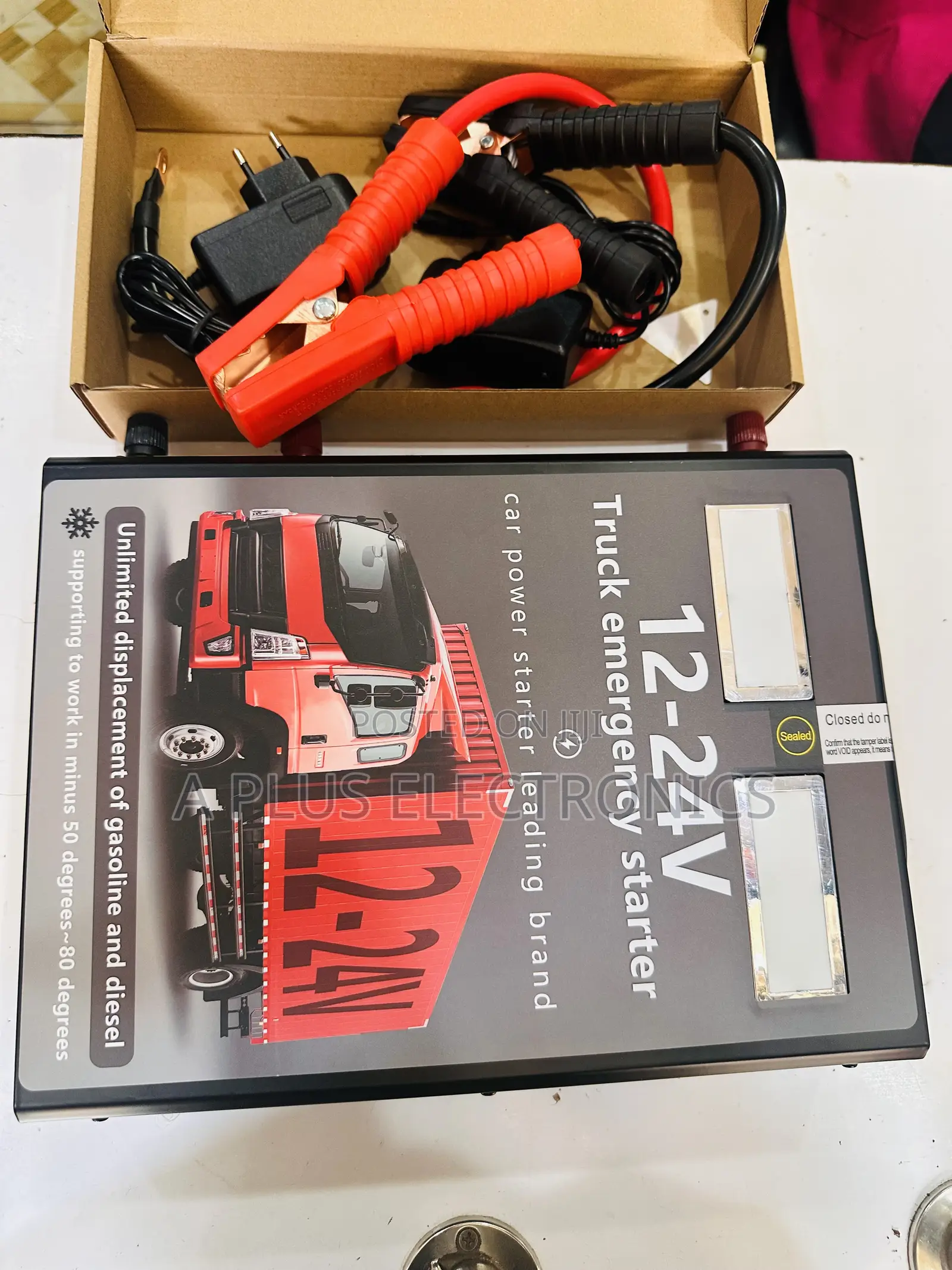 009b 24v / 12v Trucks and Big Cars Jumpstarter – Commercial Grade