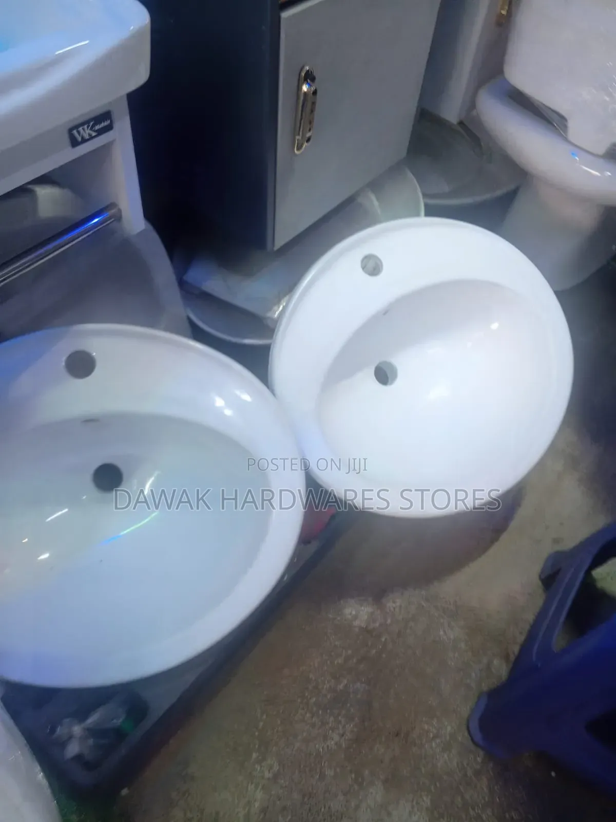 Ceramic White Oval Shaped Basin