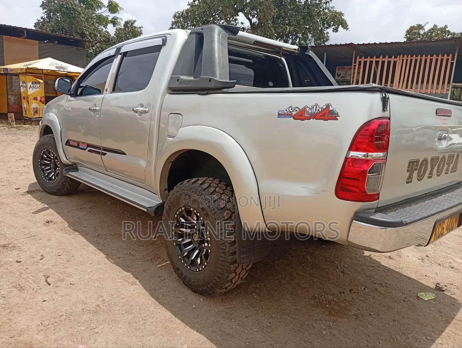 Toyota Hilux 2009 Silver