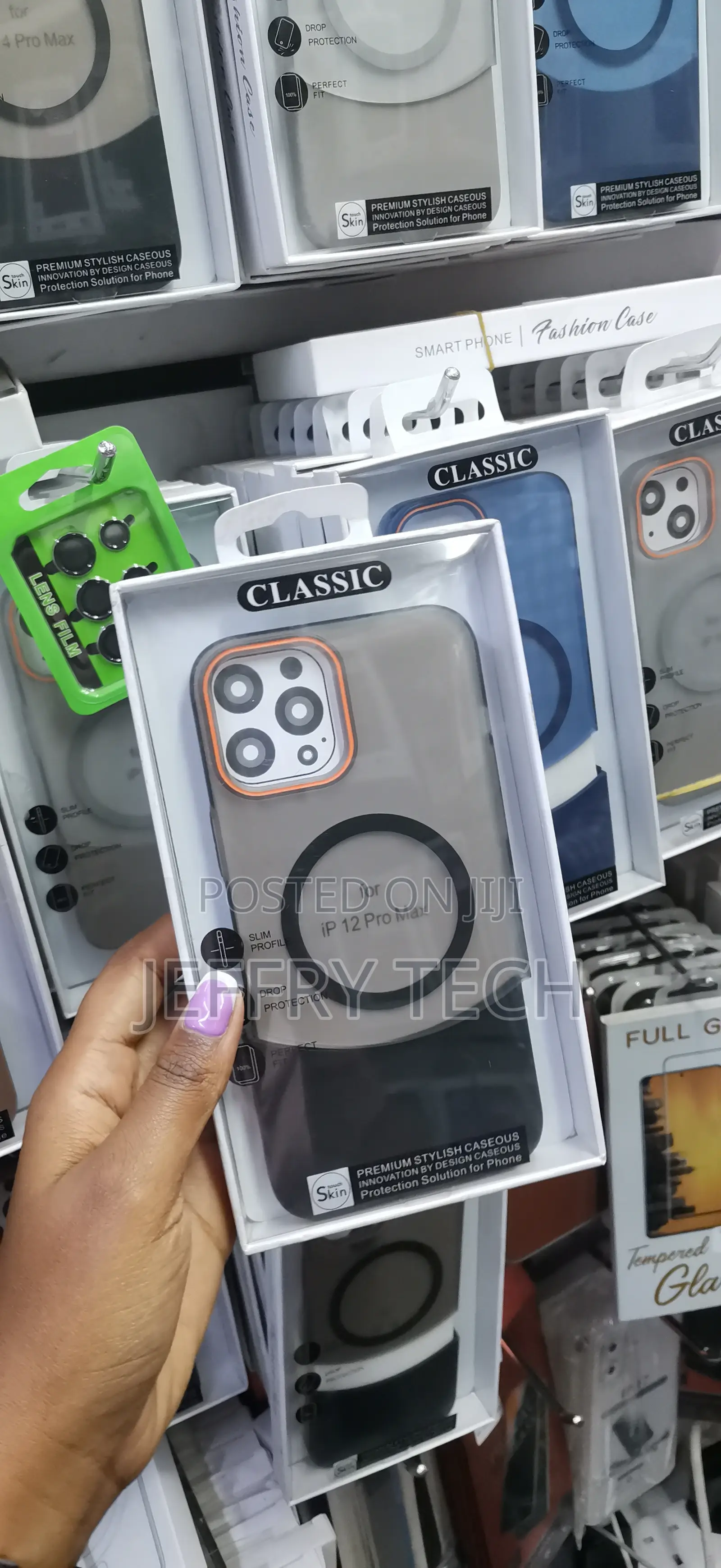 Hiers Matte Magnetic 2 in 1 Clear Case for iPhone 12 Pro Max