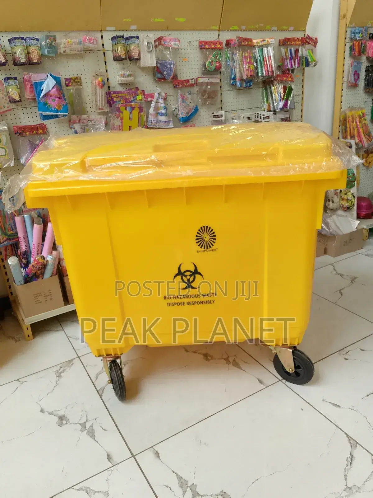 Big Yellow 660l Trash Bin