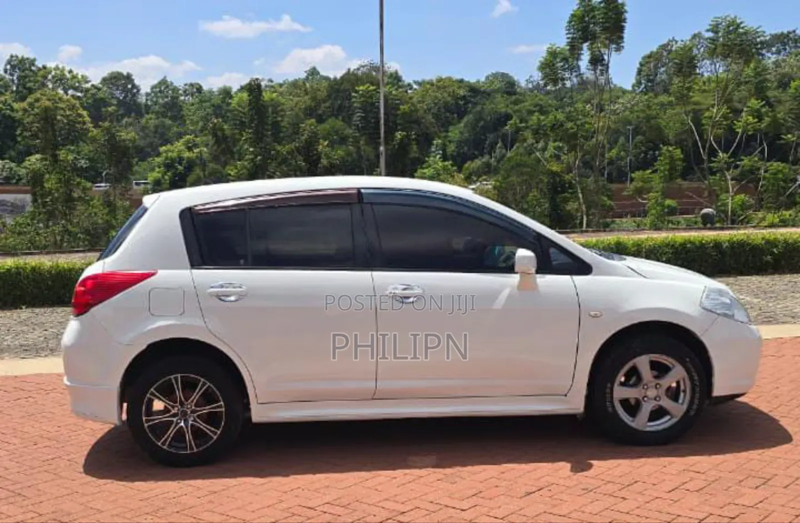 Nissan Tiida 2008 White