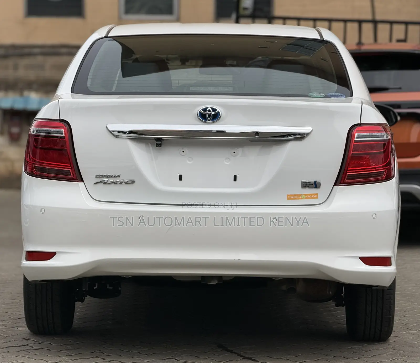 Toyota Axio 1.5 Hybrid 2WD 2018 White