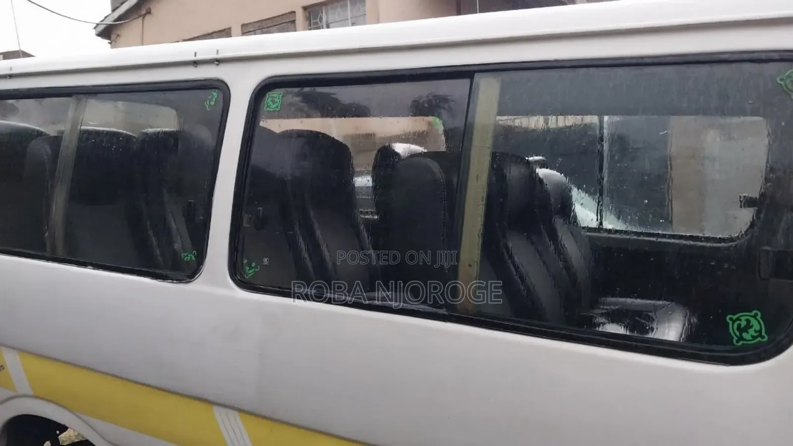 Toyota HiAce 2010 White