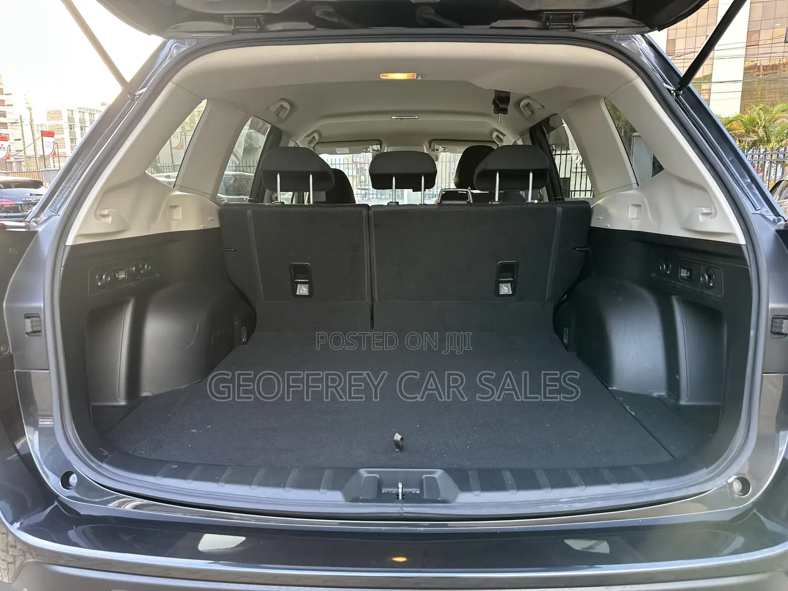Subaru Forester Premium AWD 2019 Gray
