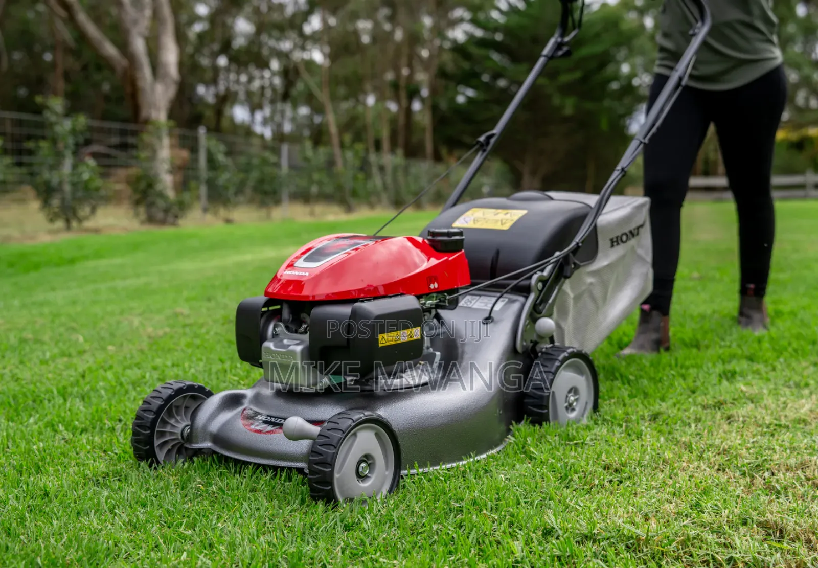 Windsor Gasoline Lawn Mower
