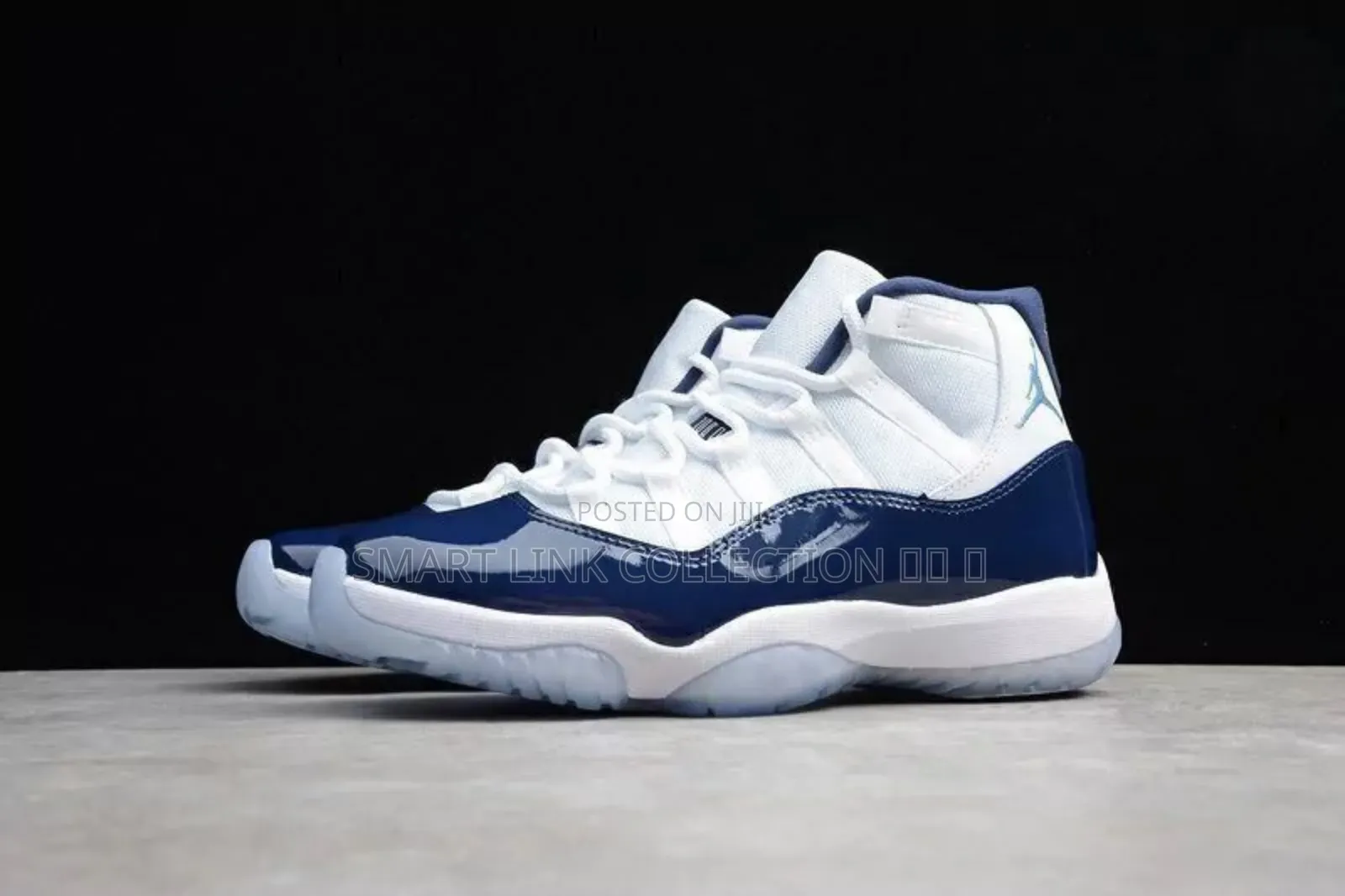 Jordan 11 Retro Midnight  Navy