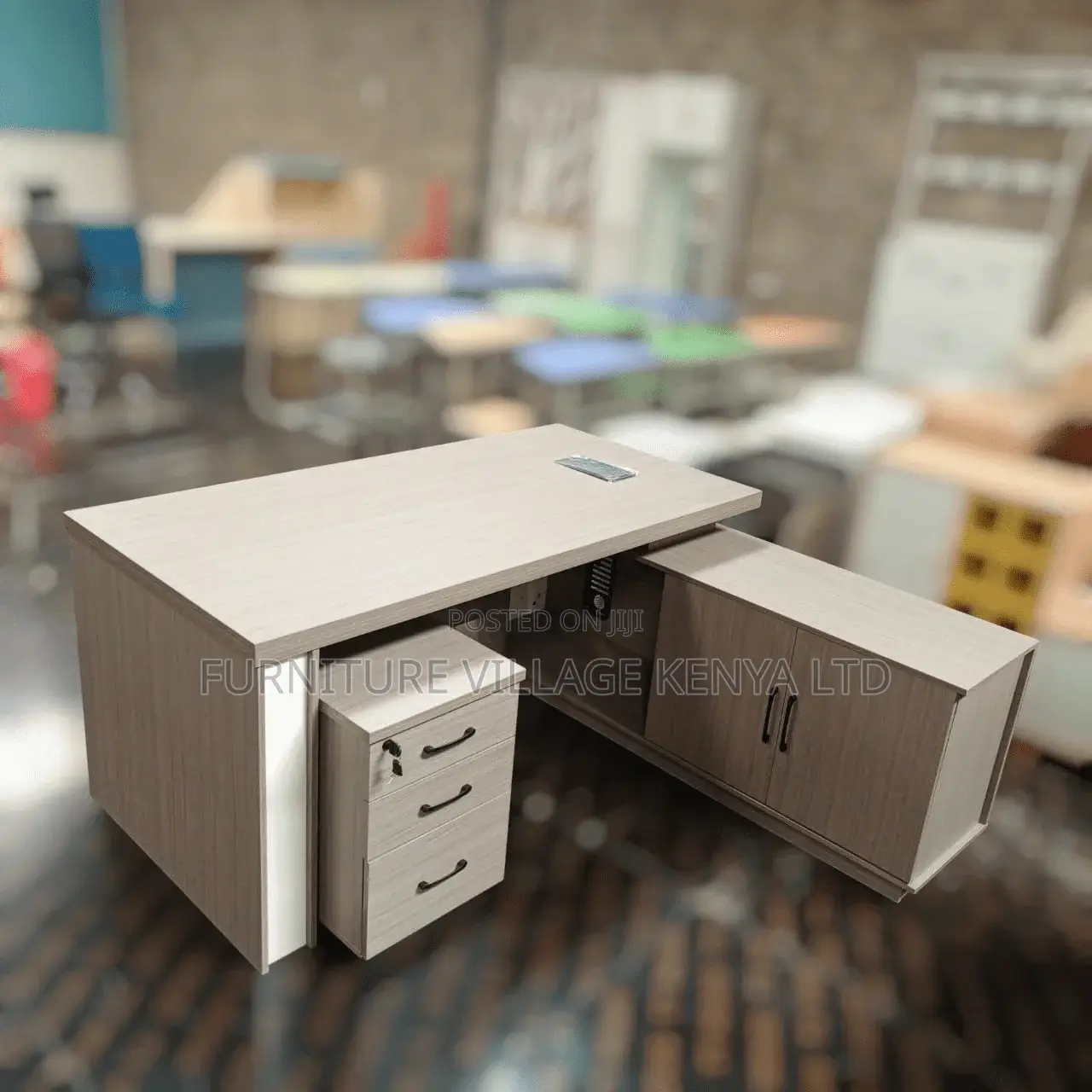 Office Desk; 1.6m Executive Boss Office Table
